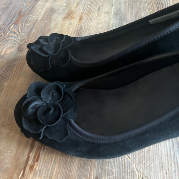 Rare!!!! Vionic suede wedge size 8 great condition - Picture 3 of 6